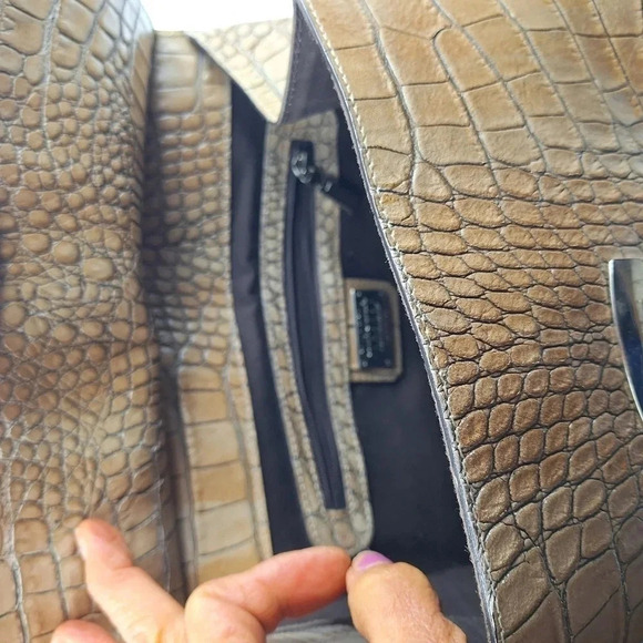 Claudia Firenze Croc Embossed Leather Cream Colored Satchel/ Bag - Picture 10 of 16